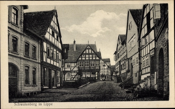 Ak Schwalenberg in Lippe, Straßenpartie