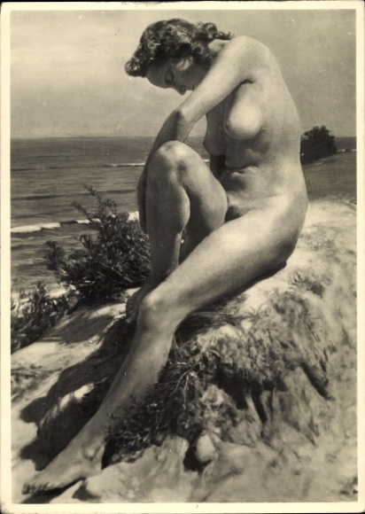 Postcard House of German Art, Nude on the Beach, Erotic
