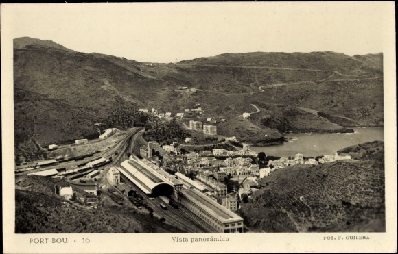 Photo Postcard Port Bou Catalonia Spain, vista panoramica, general view, train station