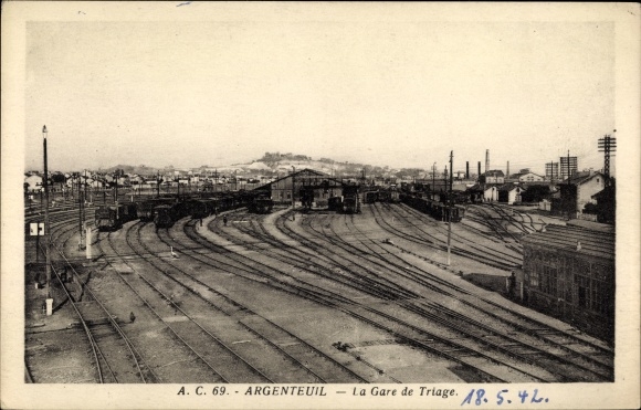 Postcard Argenteuil Yonne, The Sorting Station