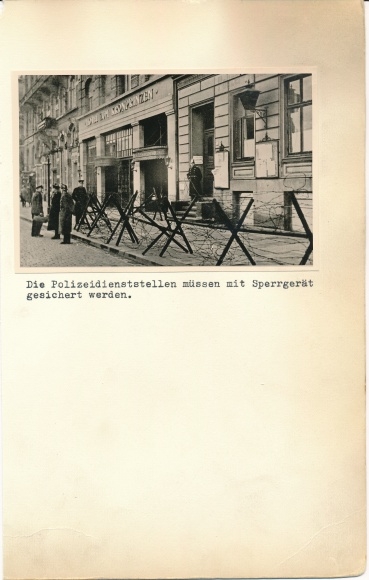 Foto Schutzpolizei, Dienststelle, Sperrgerät, Hotel zum Kronprinzen