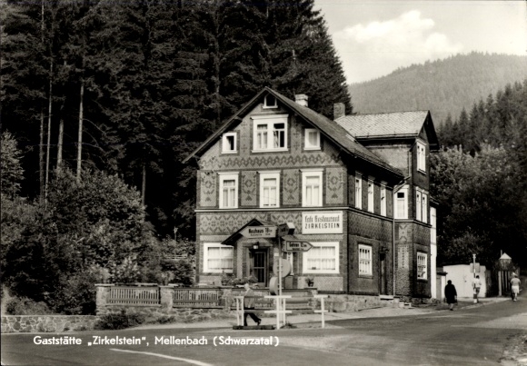 KP Mellenbach Glasbach w Schwarzatal Thuringia, restauracja Zirkelstein, widok z zewnątrz