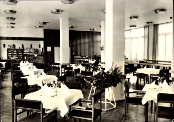 Postcard Erfurt in Thuringia, interior view of a restaurant, table settings, wooden floor