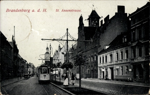 Ak Brandenburg an der Havel, tram in de St. Annenstraße