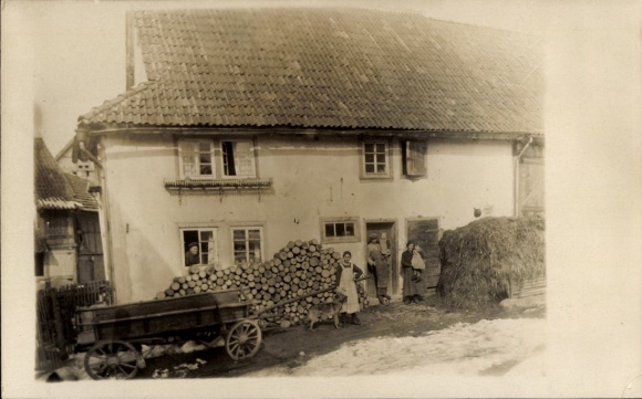 Photo Postcard Springstille Schmalkalden in the Thuringian Forest, residential building