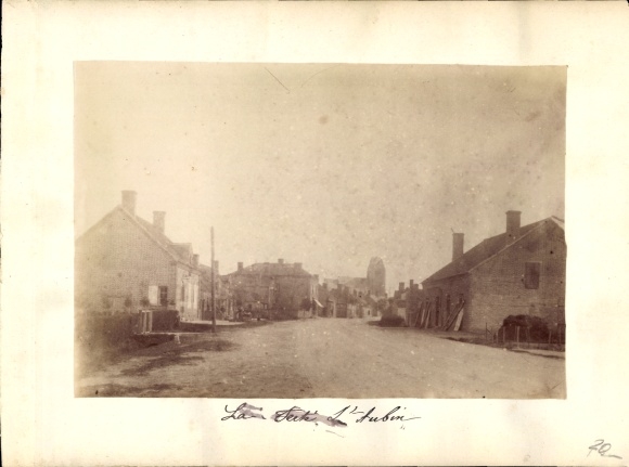Photo Saint Aubin d'Arquenay Calvados , street scene