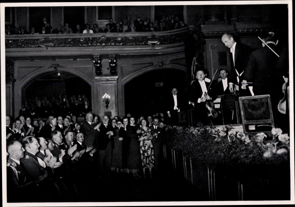 Sammelbild Adolf Hitler, Philharmonie Berlin, Wilhelm Furtwängler, Sammelwerk Nr. 15 Bild 96