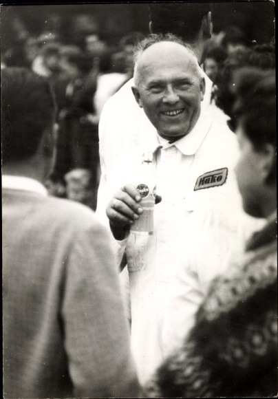 Photo Postcard Bad Oldesloe in Schleswig Holstein, Hako motor hoes Polo, man, racing driver
