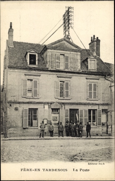 Postcard Fere in Tardenois Aisne, La Poste