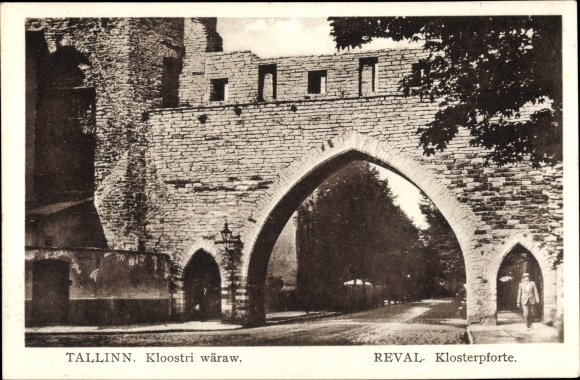KP Tallinn Reval Estonia, brama klasztorna