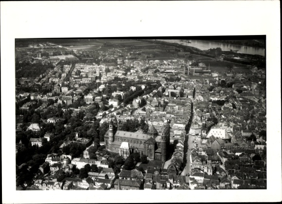 Worms am Rhein, St. Peter's Cathedral, Rhine, railway bridge