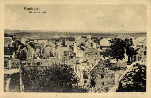Ak Aguilcourt Aisne, algemeen uitzicht, ruïnes, landschap