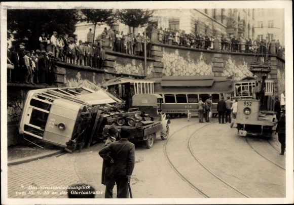 PC Zürich Stadt Schweiz, tram accident in 1930 on Gloriastrasse, trams 225 and 952