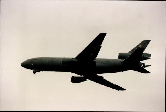 Set von 71 Fotos Flugzeuge und  Hubschrauber