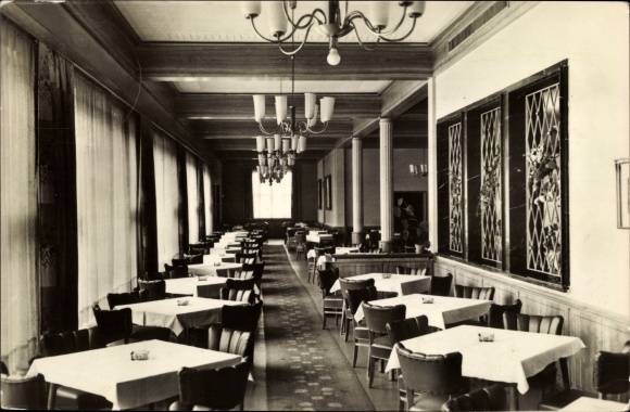Ak Wolgast w Meklemburgii na Pomorzu Przednim, restauracja HO Four Seasons, widok wnętrza