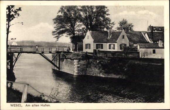 Postcard Wesel am Niederrhein, at the old port, bridge, houses