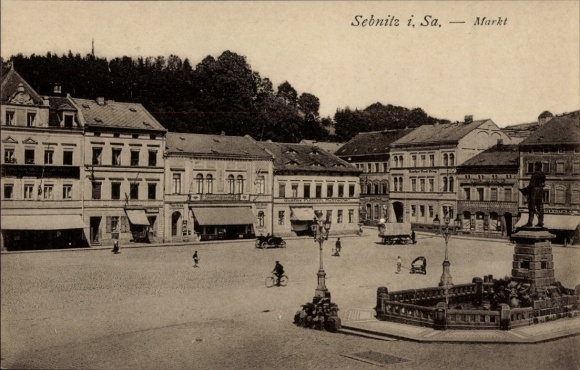 Postcard Sebnitz Saxon Switzerland, Market, Monument