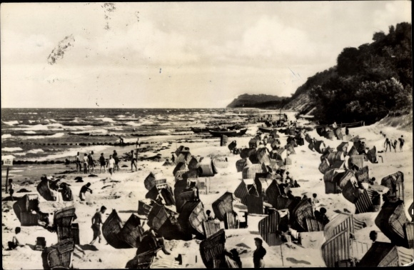 Postcard Baltic resort Kölpinsee on Usedom, beach life