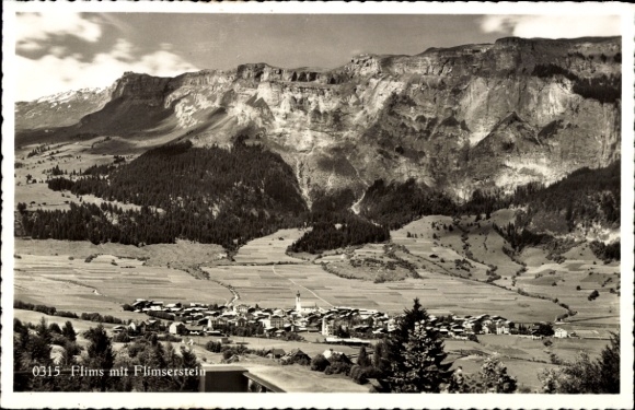 PC Flims Canton of Graubünden Switzerland, Flims with Flimserstein, mountain landscape, black and white photo