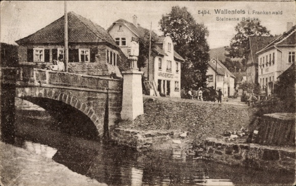Ak Wallenfels in Oberfranken, Steinerne Brücke