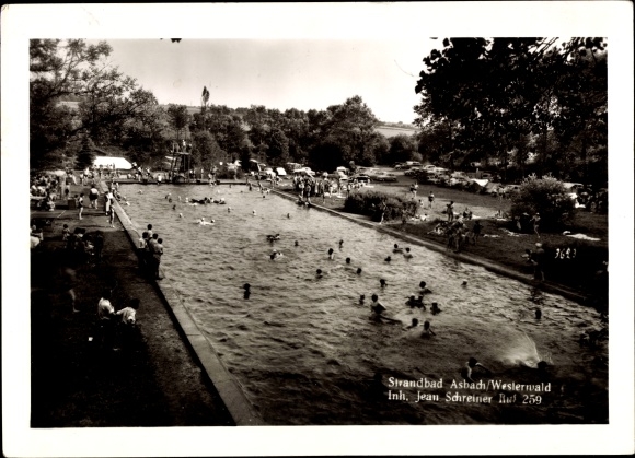 Postcard Asbach in the Westerwald, lido, owner Jean Schreiner, bathers