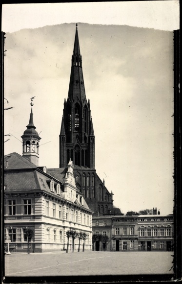 Photo Demmin in Western Pomerania, market, St. Bartholomew&#39;s Church
