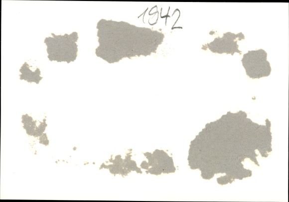 Photo Heinrich Hoffmann, German bombing on positions on the Sapun Heights, June 1942