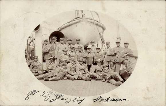 Foto Ak Deutsche Matrosen in Uniformen, Schutztruppe