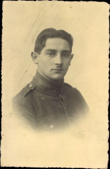 10 old Postcard male portraits, various views