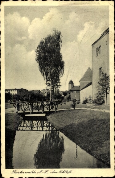 Ak Finsterwalde in der Niederlausitz, Schloss, Wasserpartie