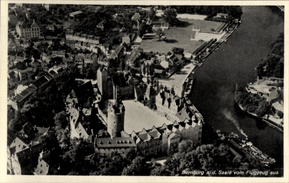 Postcard Bernburg an der Saale, bird's eye view, castle, cityscape, Saale