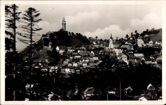 Ak Štramberk Stramberg Mährisch Schlesien, Burg Štramberk, Strahlenberg, Trůba, Schöne alte Hä...