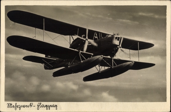 Postcard Deutsche Luftwaffe, multi-purpose seaplane Heinkel He 59