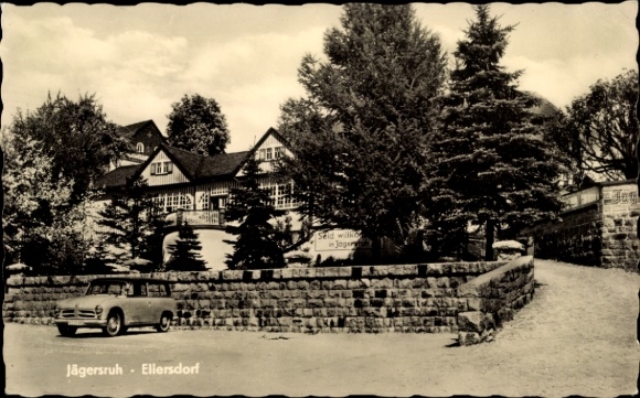 Ak Ellersdorf Sohland an der Spree in Sachsen, Gasthaus Jägersruh, Autosicht, Bäume, Alpenstil...