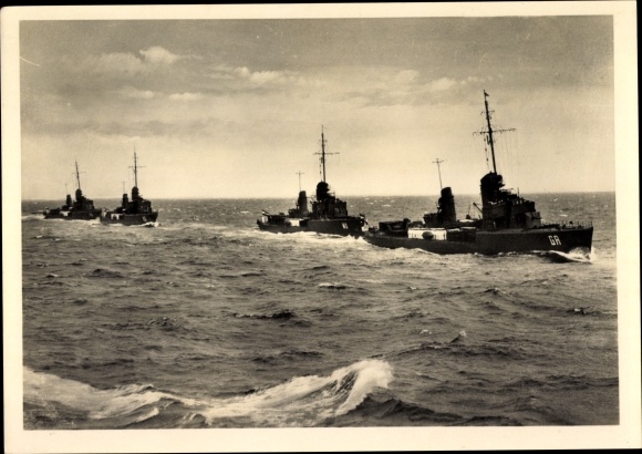 Ak Deutsche Kriegsschiffe, Torpedoboote in voller Fahrt, Kriegsmarine