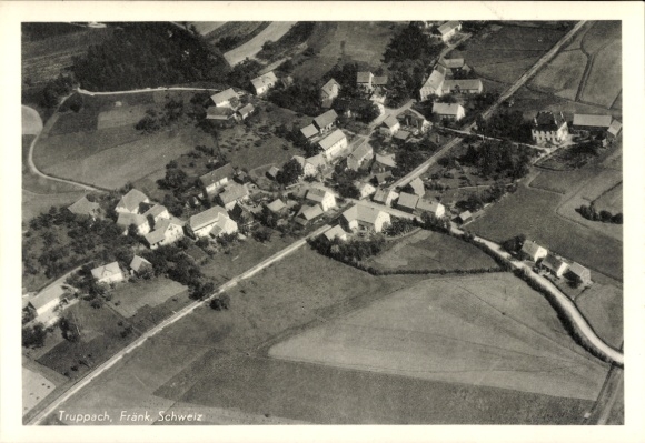 Ak Truppach Mistelgau Oberfranken, Fliegeraufnahme
