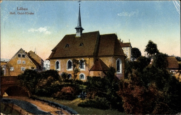Ak Löbau in Sachsen, Heil. Geist-Kirche, malerische Darstellung,  Architektur
