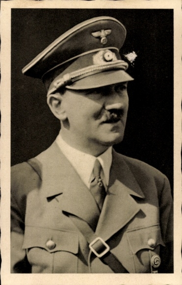 KP Führer i kanclerz Rzeszy Adolf Hitler, portret w mundurze