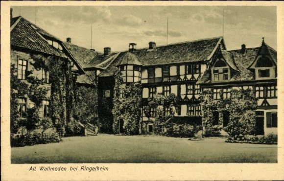 Postcard Alt Wallmoden in Lower Saxony, partial view, half-timbered houses