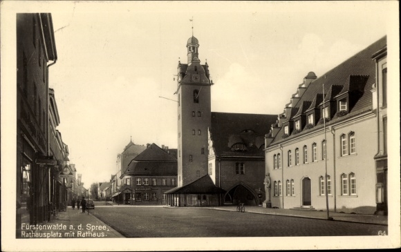 Postcard Fürstenwalde on the Spree, Rathausplatz, Rathaus