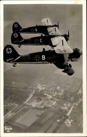 Postcard Henschel Hs 123, Luftwaffe, dive combat single seater