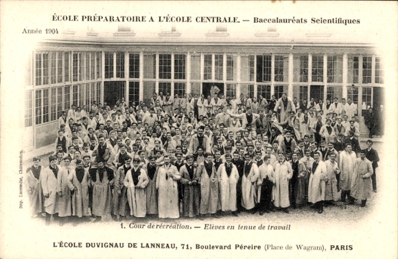 Ansichtkaart Parijs 17e eeuw, Boulevard Pereire, school Duvignau de Lanneau, recreatieterrein