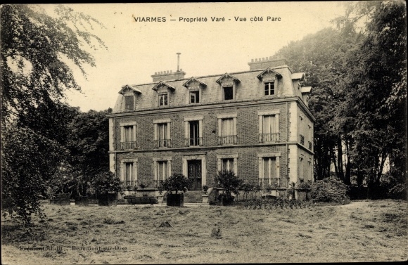 Ak Viarmes Val-d´Oise, Propriété Varé, Vue côté Parc