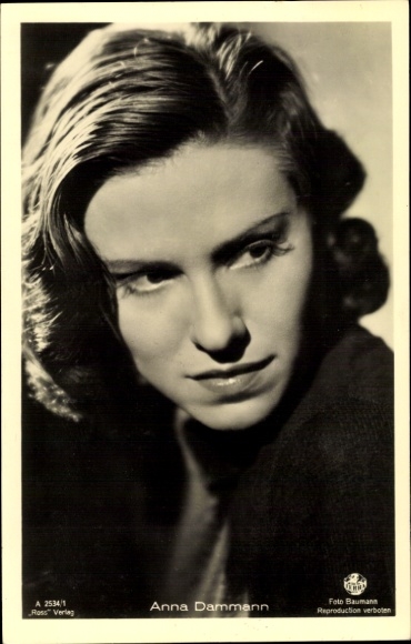 Postcard actress Anna Dammann, portrait, Ross Verlag A 2534 1