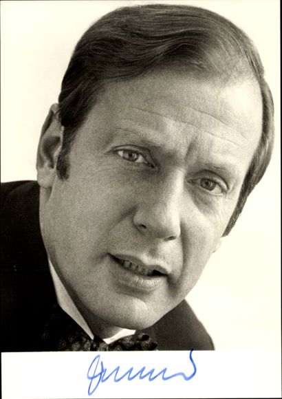 Photo Dr. Klaus von Dohnanyi, Member of Parliament, autograph
