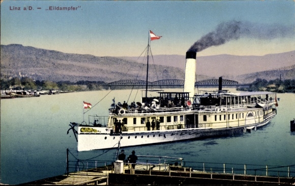 Postcard Express steamer on the Danube near Linz