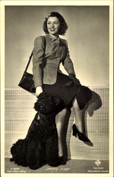 Postcard actress Jenny Jugo, dog