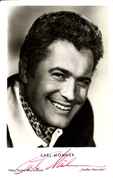 Postcard actor Carl Möhner, portrait, autograph, white elderberry