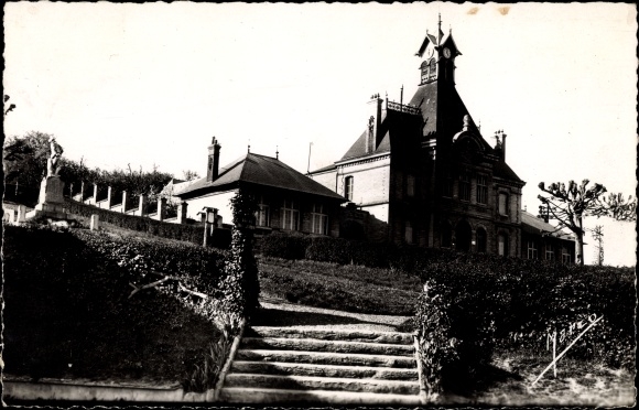 Postcard Juziers Yvelines, City Hall, Schools