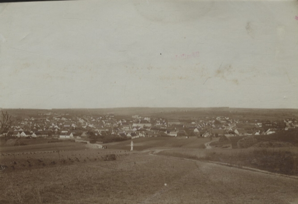 Original photo of Schrattenberg in Lower Austria, general view, around 1900